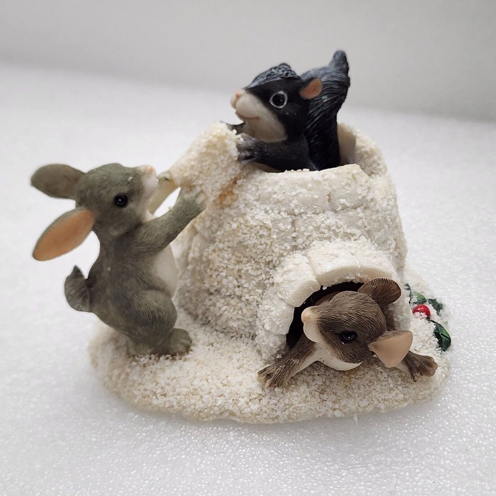 Charming Tails "Team Igloo" #87/623‎ c.1998 Ltd Ed.  Retired